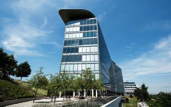 Business Center Stuttgart Nord mit schöner Außenfassade und modernen Büros